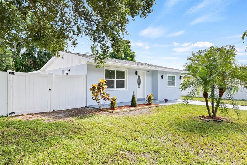 10058 61ST CIRCLE PINELLAS PARK, FL 33782