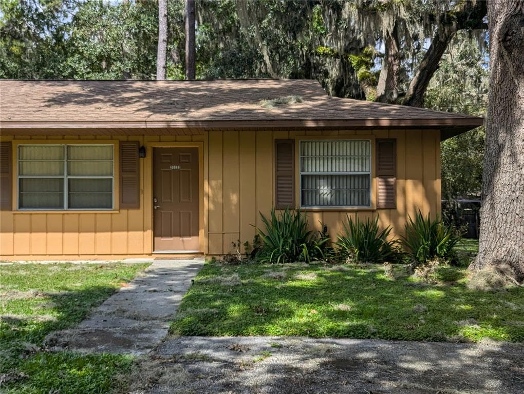 20033 SUNCREST DRIVE BROOKSVILLE, FL 34601