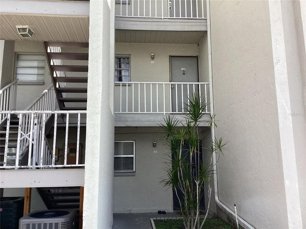 2625 STATE ROAD 590 UNIT 1124 CLEARWATER, FL 33759