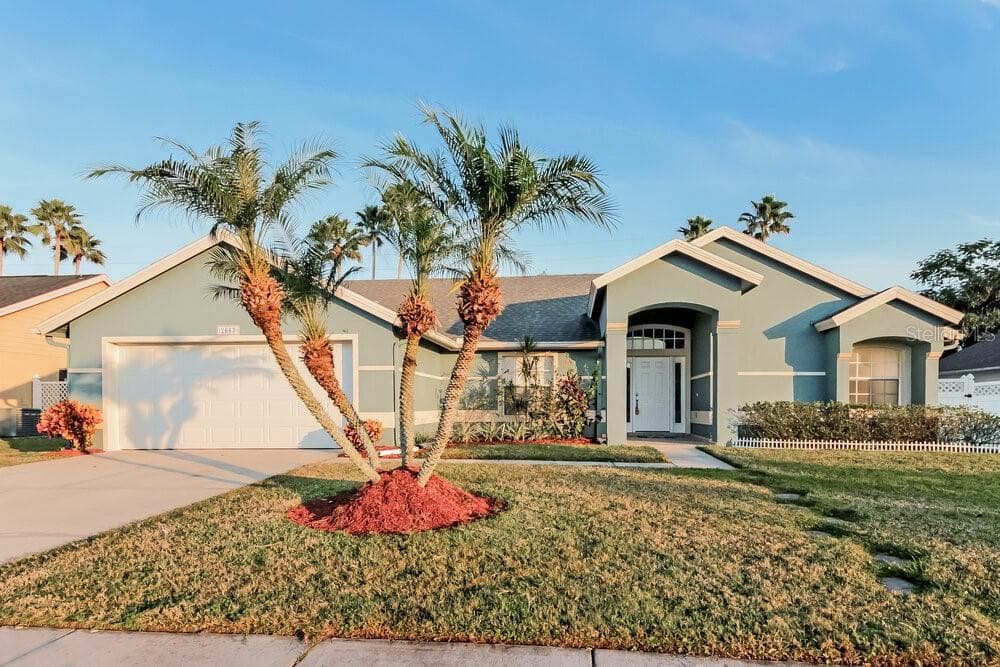 2663 HAWTHORNE LANE KISSIMMEE, FL 34743