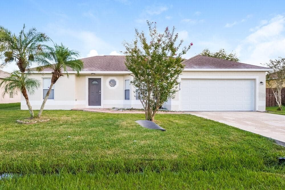 979 GASCONY COURT KISSIMMEE, FL 34759