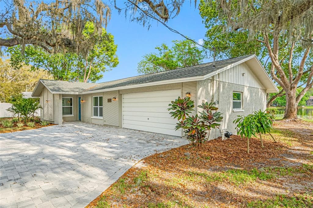 10502 TARPON SPRINGS RD