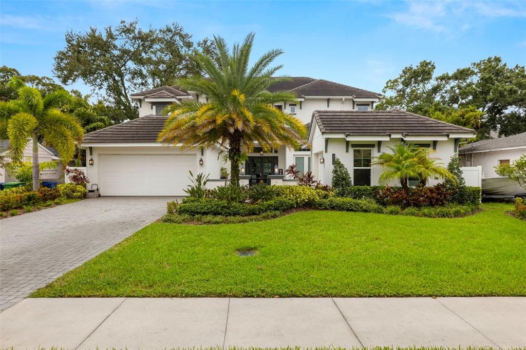 4212 W JETTON AVENUE TAMPA, FL 33629