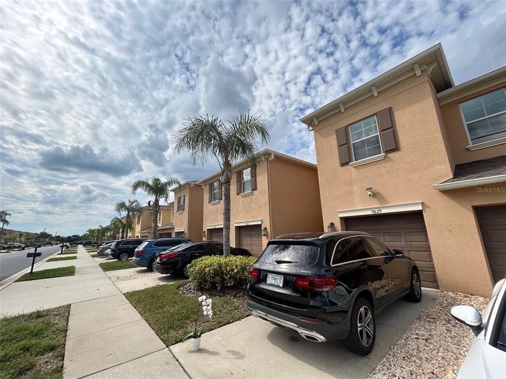 9629 TRUMPET VINE LOOP TRINITY, FL 34655