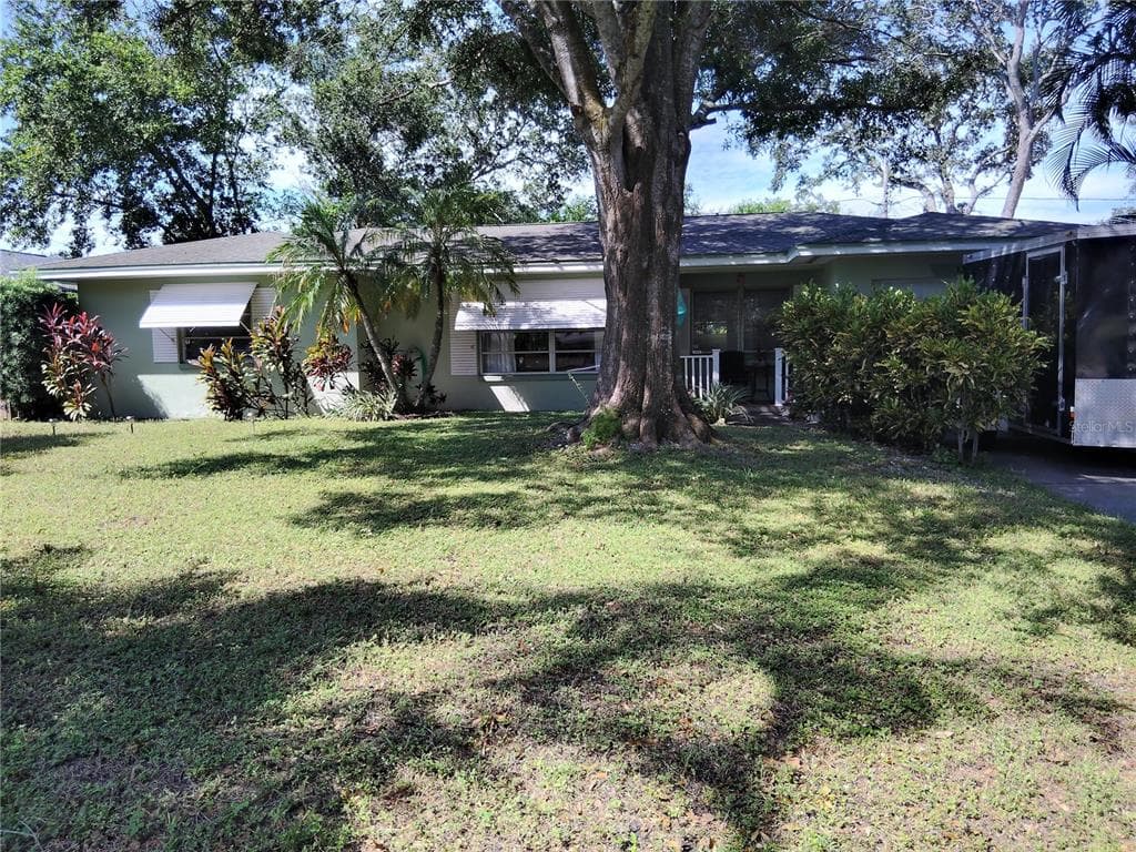 1320 LYNN AVENUE CLEARWATER, FL 33755