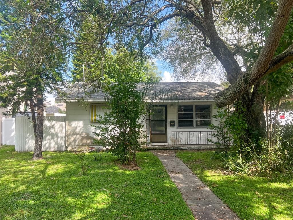 4821 DR MARTIN LUTHER KING JR STREET N ST PETERSBURG, FL 33703