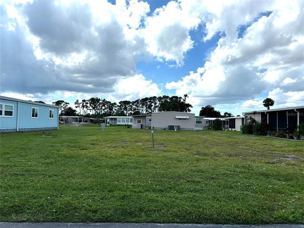 420 MADONNA NORTH PORT, FL 34287