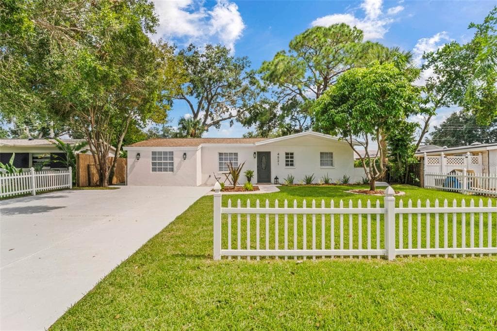 4521 BRAY ROAD TAMPA, FL 33634