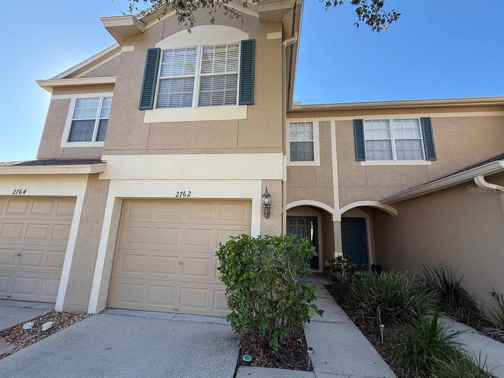 2762 CONCH HOLLOW DRIVE BRANDON, FL 33511