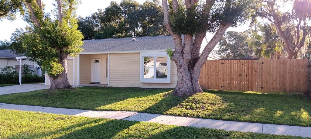 14003 FULLERTON DRIVE TAMPA, FL 33625