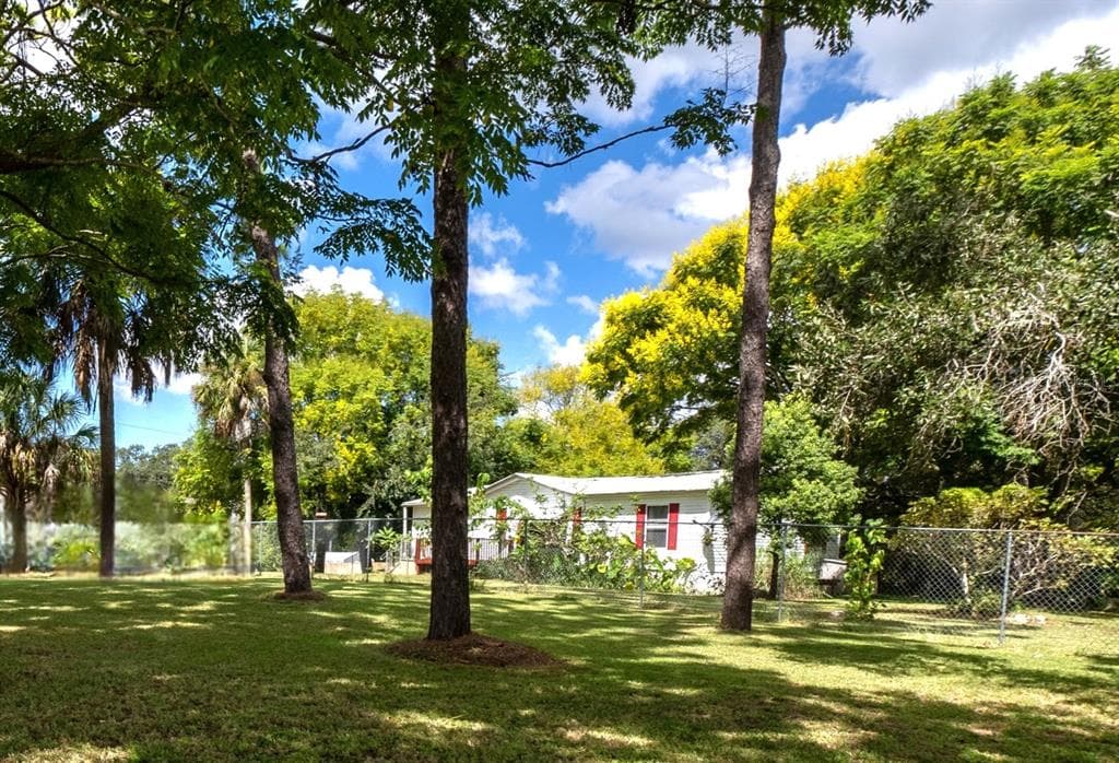 9641 BOLTON AVENUE HUDSON, FL 34667