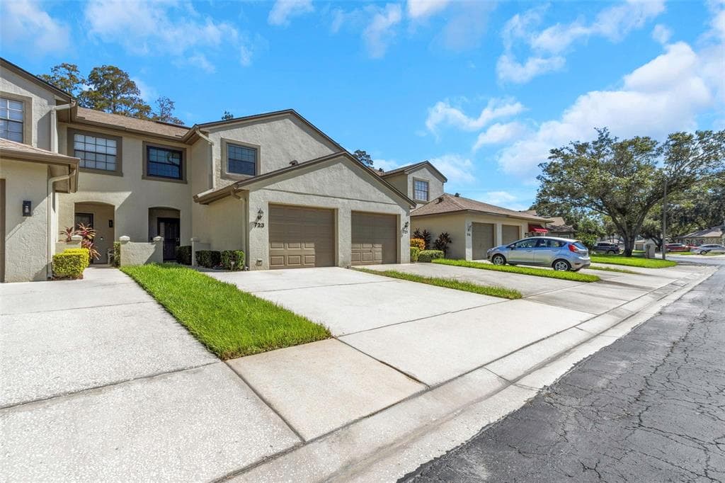 723 QUAIL KEEP DRIVE UNIT 1003 SAFETY HARBOR, FL 34695