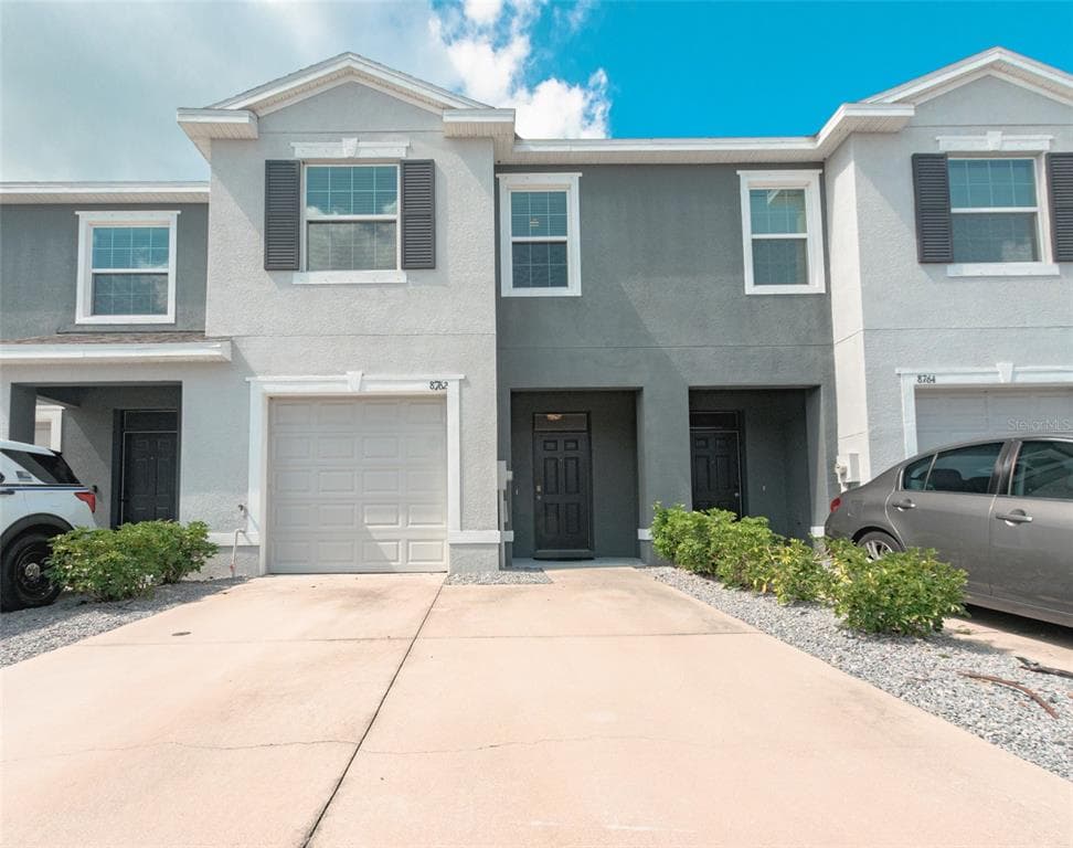 8762 FALLING BLUE PLACE RIVERVIEW, FL 33578