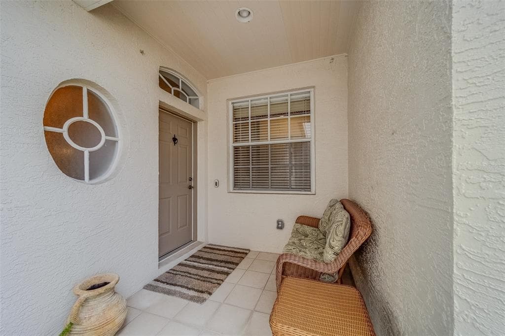 6400 46TH AVENUE N UNIT 43 KENNETH CITY, FL 33709