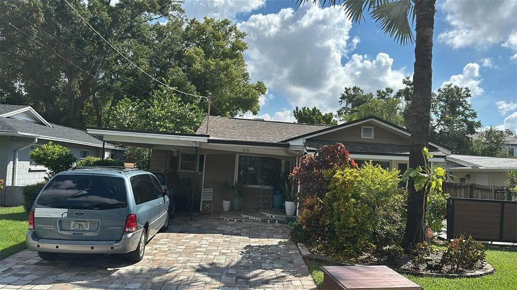 210 S GARDENIA AVENUE TAMPA, FL 33609
