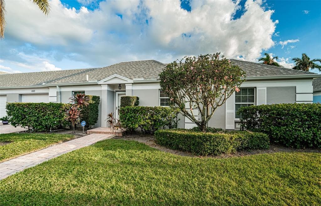8428 BRENTWOOD ROAD UNIT 8428 LARGO, FL 33777