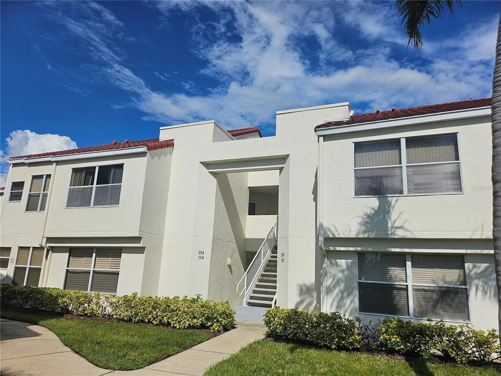 6011 BAHIA DEL MAR BOULEVARD UNIT 255 TIERRA VERDE, FL 33715