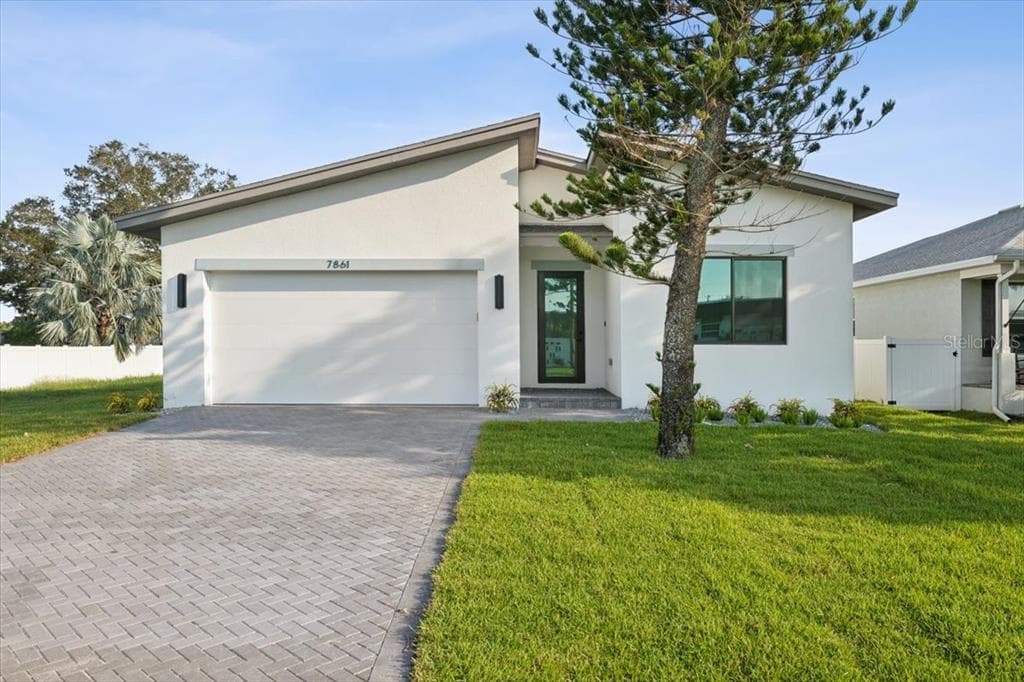 7861 40TH AVENUE N ST PETERSBURG, FL 33709