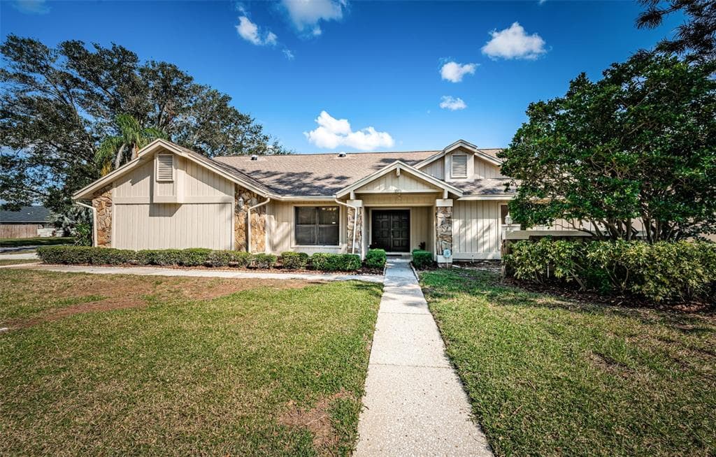 3371 LAKE SHORE LANE CLEARWATER, FL 33761