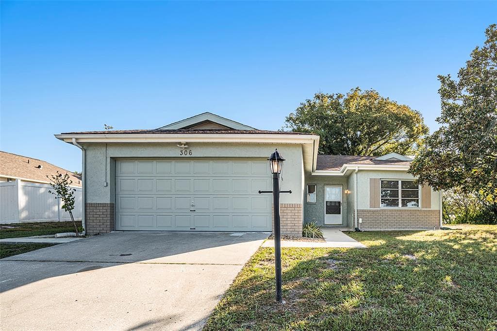 306 KILLINGER AVENUE SPRING HILL, FL 34606