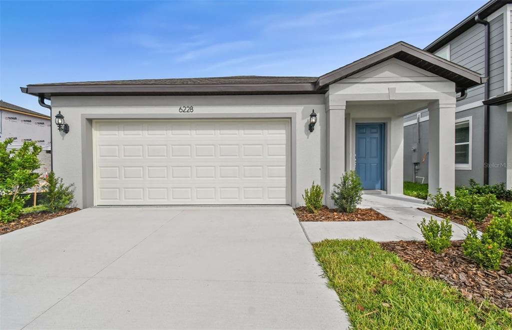 6228 GOLDEN BEACH DRIVE APOLLO BEACH, FL 33572