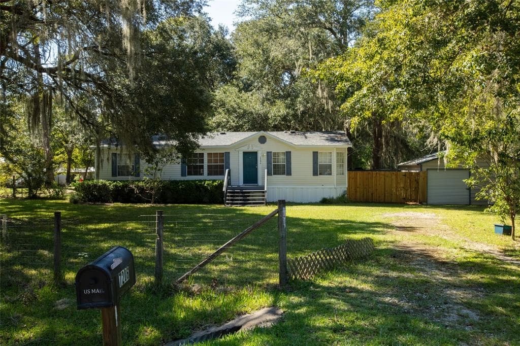 7206 NE 218TH TERRACE MELROSE, FL 32666