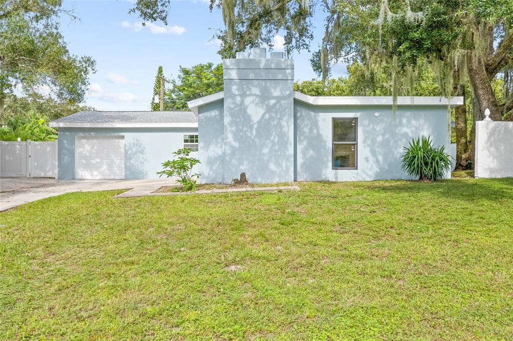 412 COURTNEY DRIVE TEMPLE TERRACE, FL 33617
