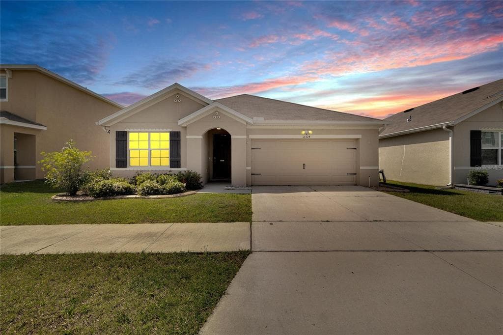 10324 GEESE TRAIL CIRCLE SUN CITY CENTER, FL 33573