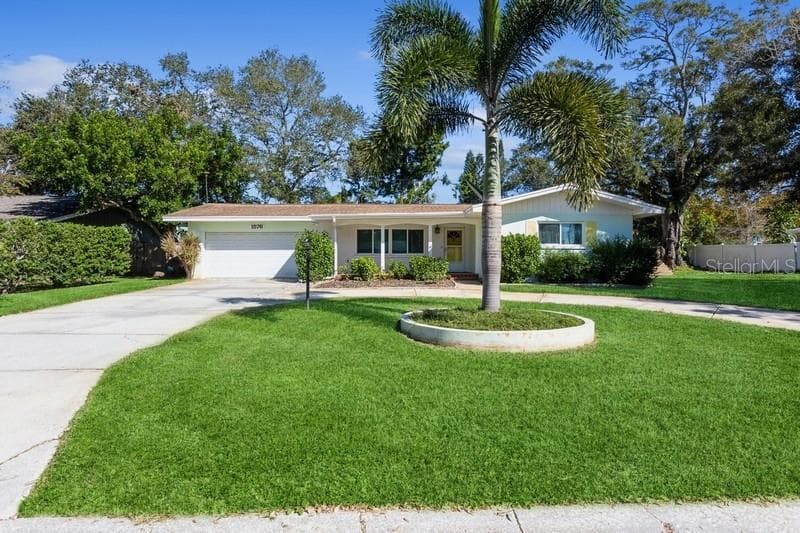1576 JEFFORDS STREET CLEARWATER, FL 33756