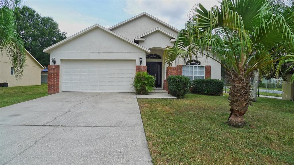 309 CITRUS LANDING DRIVE PLANT CITY, FL 33563