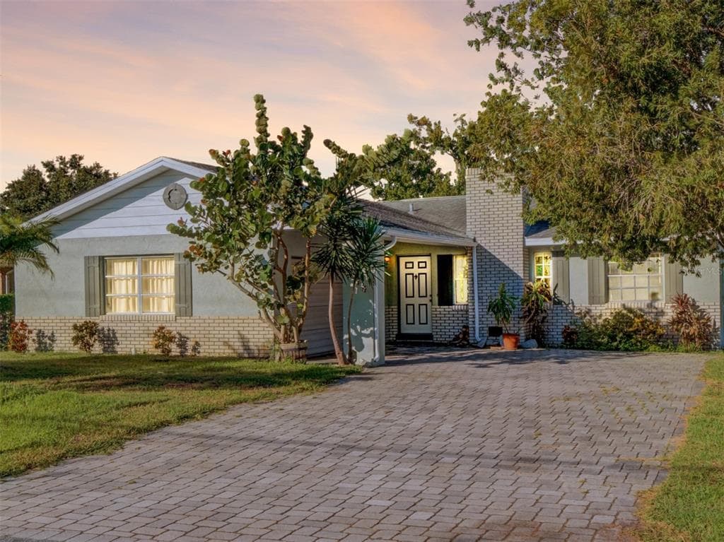1474 PATRICIA STREET KISSIMMEE, FL 34744