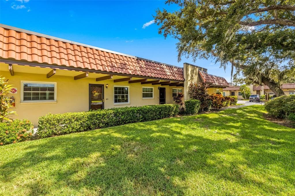 1701 PINEHURST ROAD UNIT 13D DUNEDIN, FL 34698