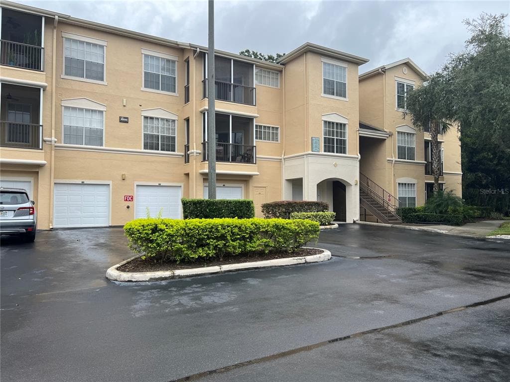 5125 PALM SPRINGS BOULEVARD UNIT 4106 TAMPA, FL 33647