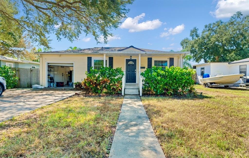 754 59TH AVENUE NE ST PETERSBURG, FL 33703