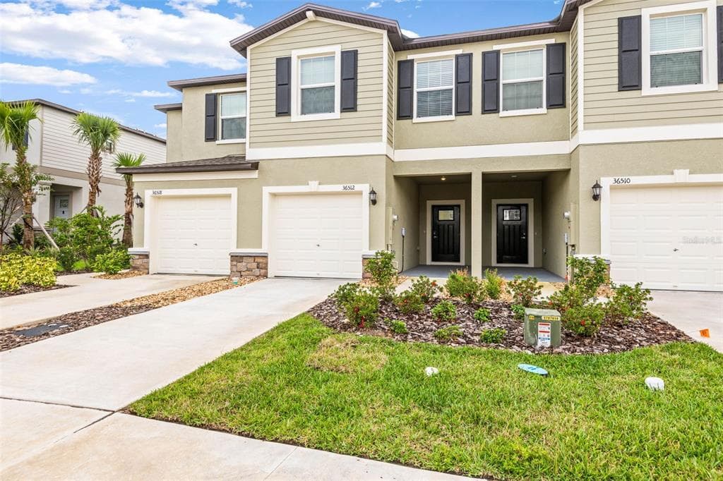 36512 WELL HILL WAY ZEPHYRHILLS, FL 33541