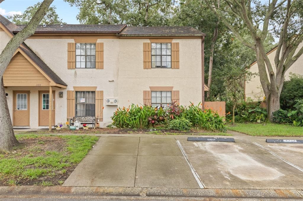 2604 BRIGADOON DRIVE CLEARWATER, FL 33759