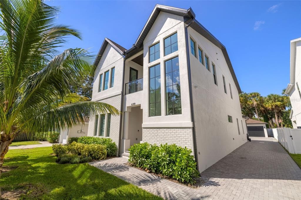 6109 S 4TH STREET STREET TAMPA, FL 33611