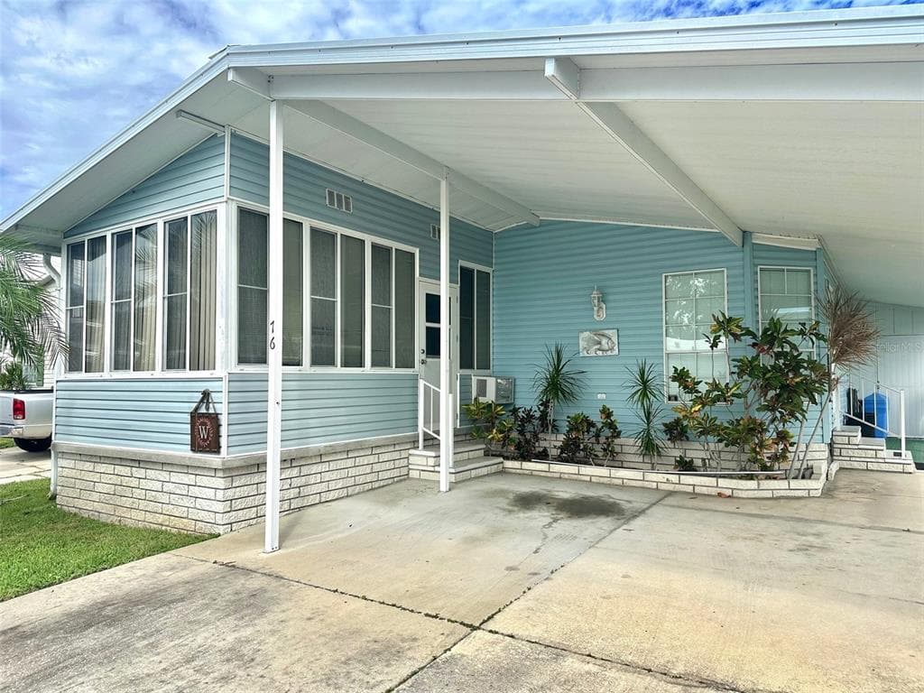 9790 66TH STREET N UNIT 76 PINELLAS PARK, FL 33782