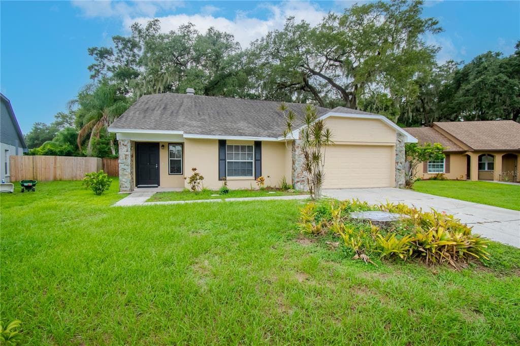 2039 SHADOW PINE DRIVE BRANDON, FL 33511