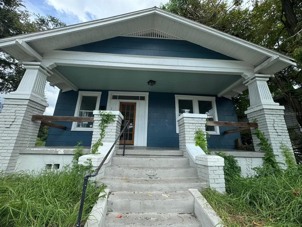 3021 SANCHEZ STREET TAMPA, FL 33605