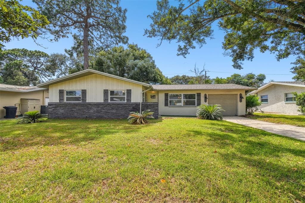 1765 THAMES STREET CLEARWATER, FL 33755