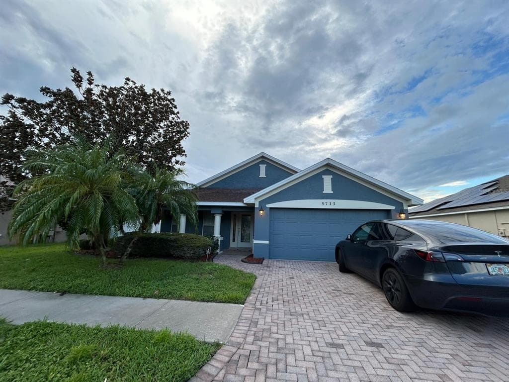 5713 MARSH LANDING DRIVE WINTER HAVEN, FL 33881