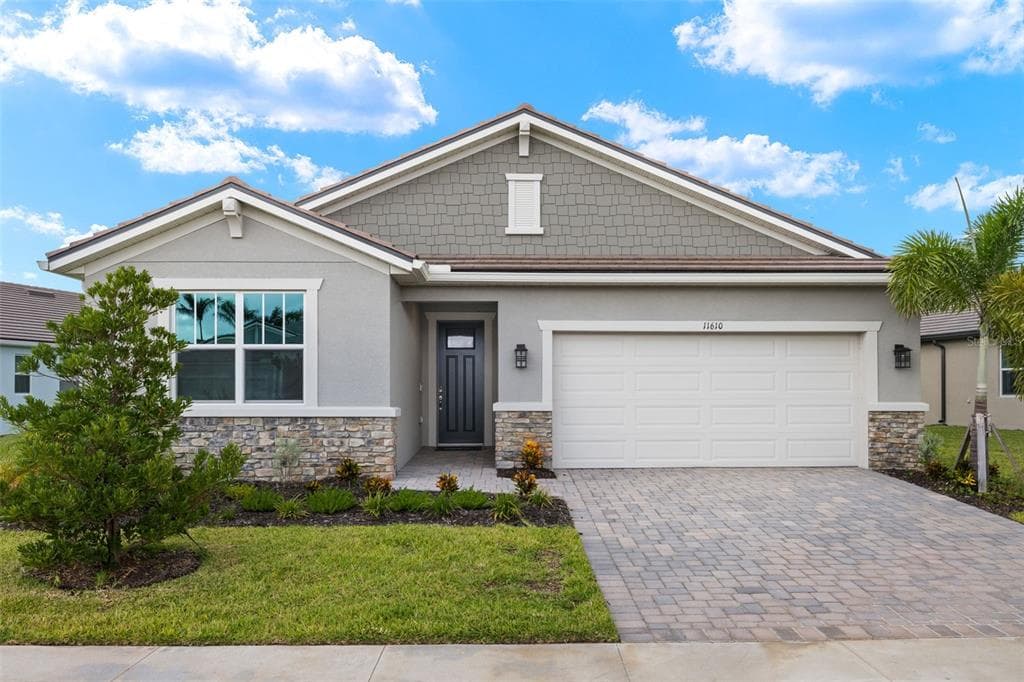 11610 MYAKKA BLUE DRIVE VENICE, FL 34293