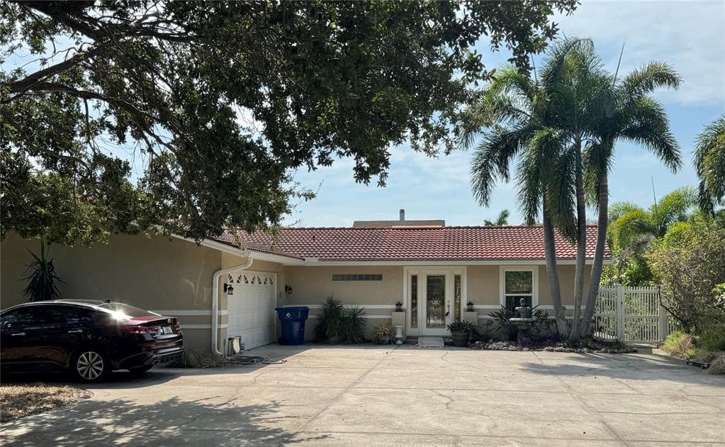 165 SHORE DRIVE PALM HARBOR, FL 34683
