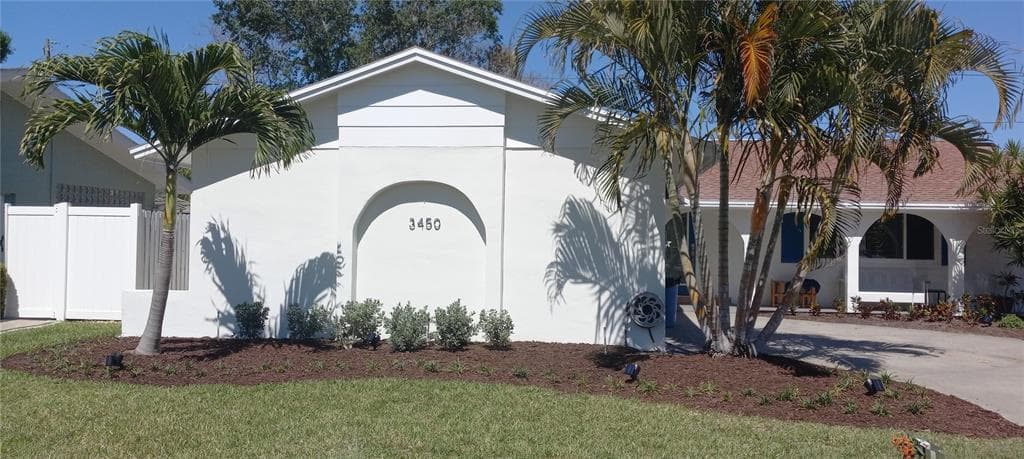 3450 BAYSHORE BOULEVARD NE ST PETERSBURG, FL 33703