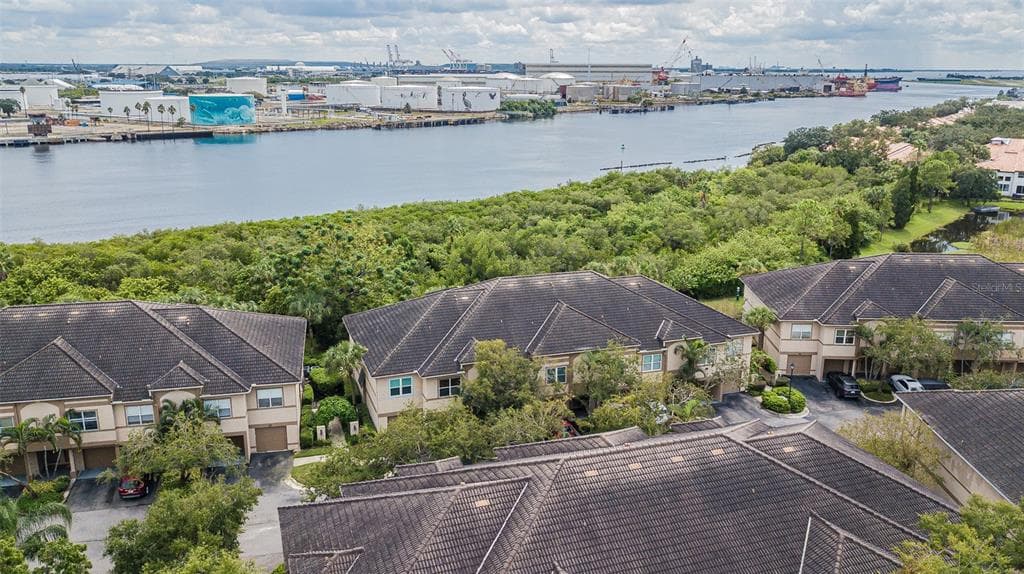 937 NORMANDY TRACE ROAD TAMPA, FL 33602
