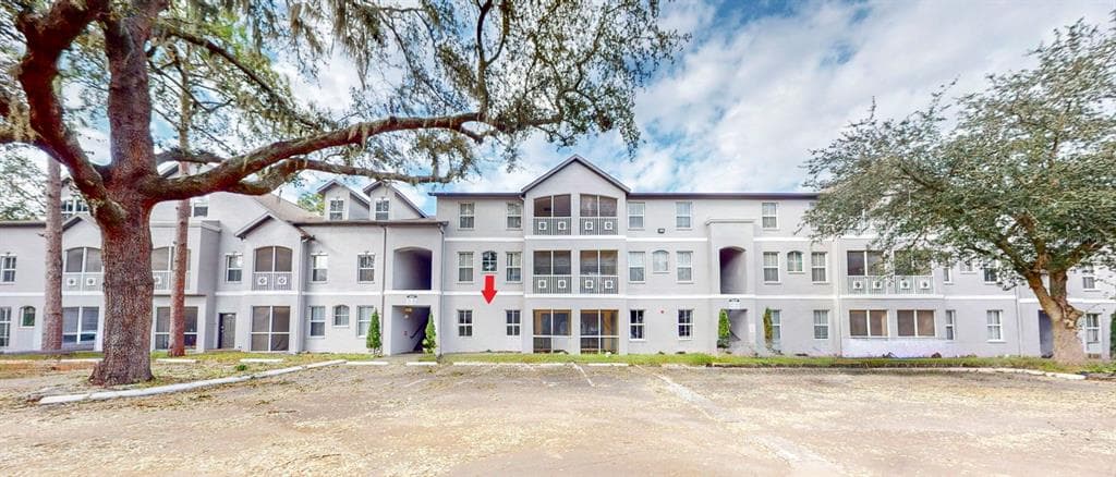 5041 SUNRIDGE PALMS DRIVE UNIT 101 TAMPA, FL 33617