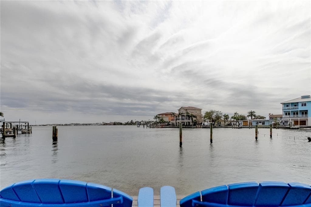 16018 5TH STREET E REDINGTON BEACH, FL 33708