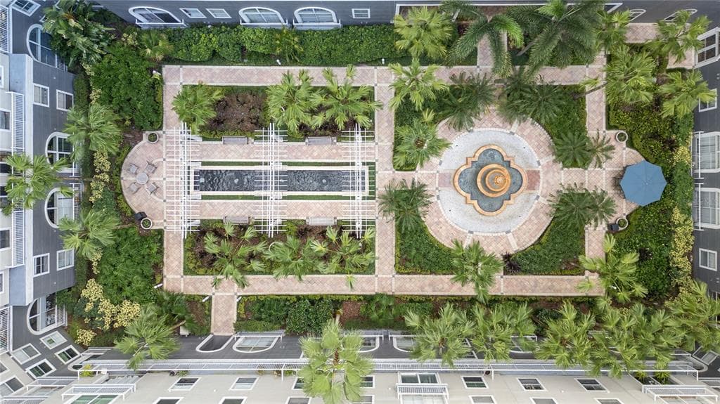 700 S HARBOUR ISLAND BOULEVARD UNIT 121 TAMPA, FL 33602