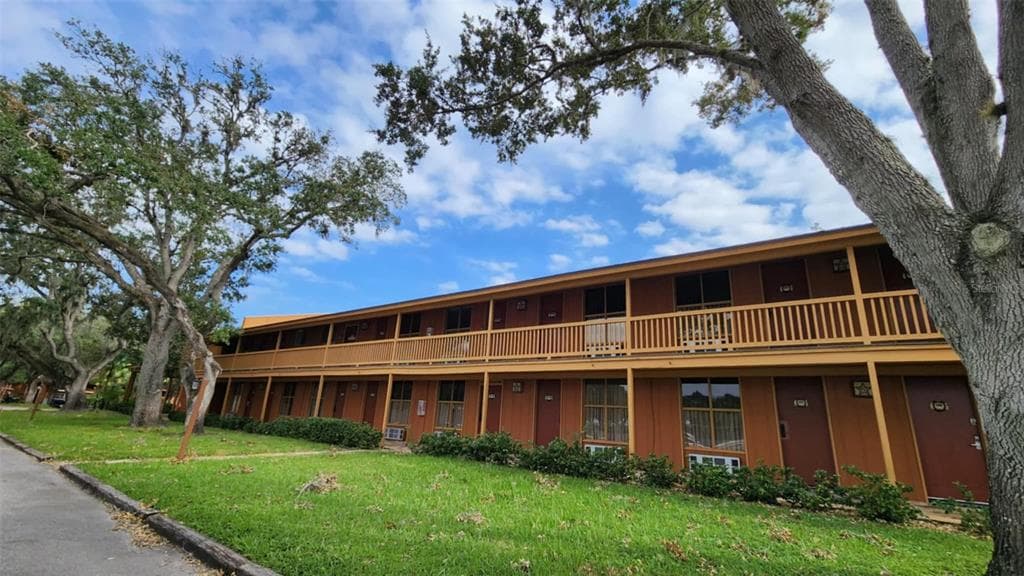 3200 RIVER RANCH BOULEVARD UNIT 233 RIVER RANCH, FL 33867
